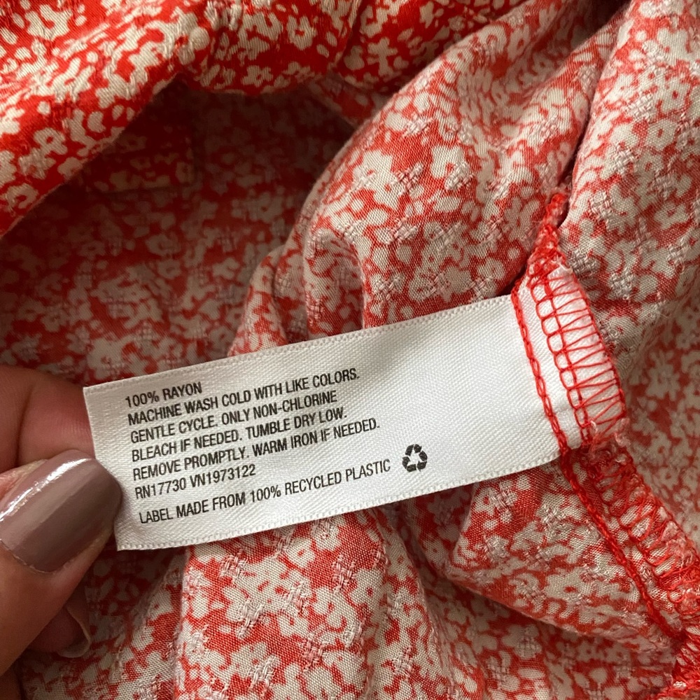Universal thread blouse - Picture 9 of 10